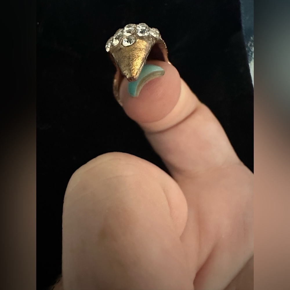 Nail Claw Rhinestone Ring - Picture 6 of 7